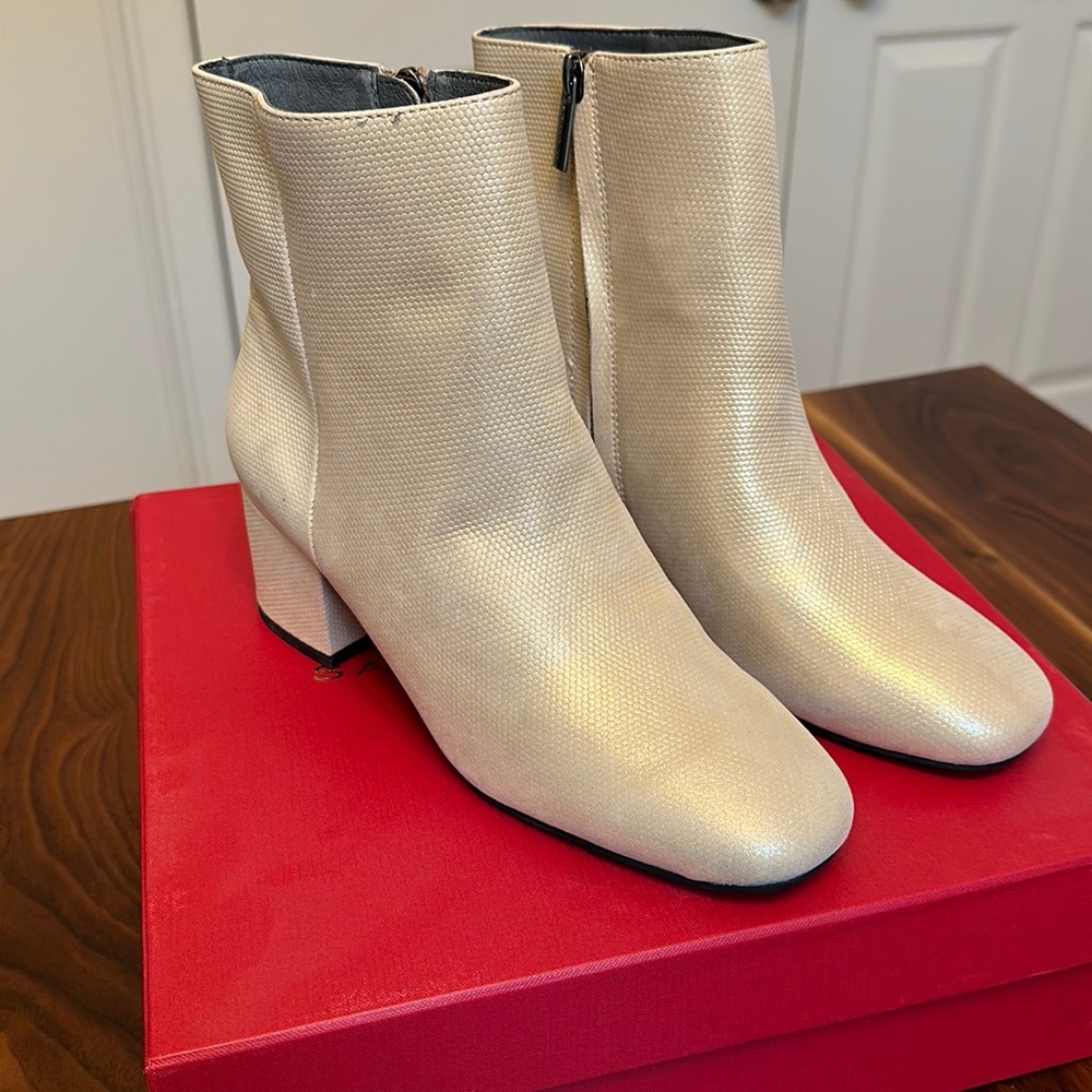 Beautiful Champagne Booties NWT Size 8